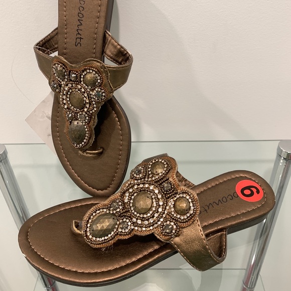☀️ Beautiful Sandals ☀️ - Picture 3 of 6